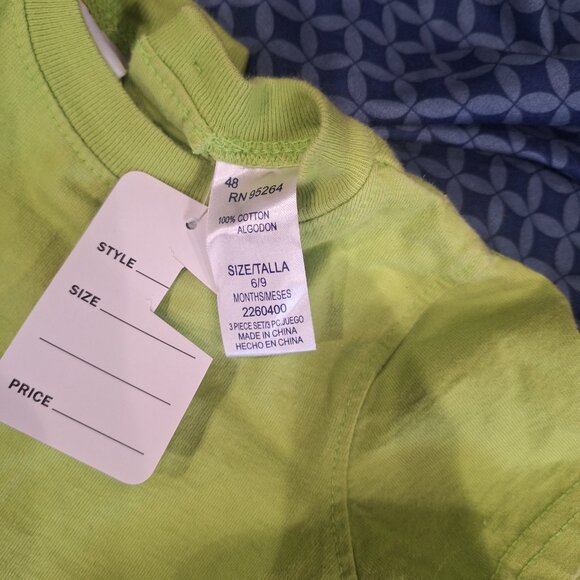 denim overalls and hat with green shirt 6 to 9 months - Picture 8 of 8